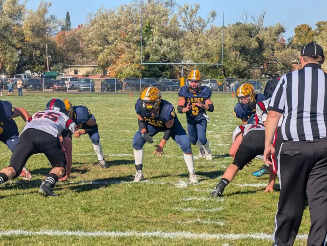 Lakes football stays perfect with win over Trojans